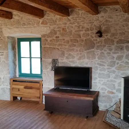 Olea بيت للعطل مالينسكا