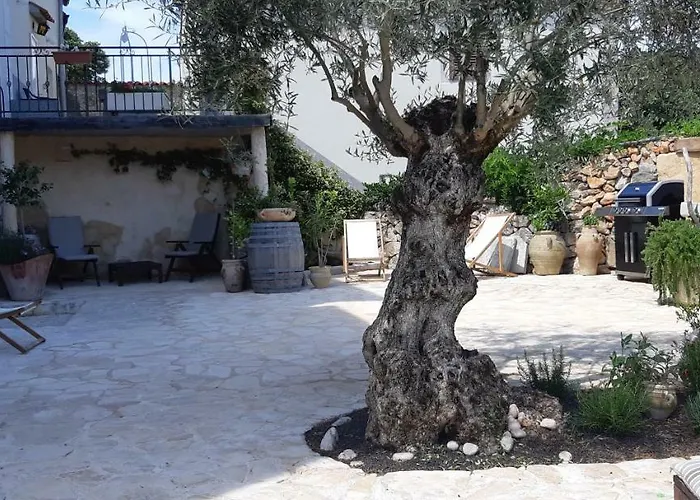 Olea Dom wakacyjny Malinska